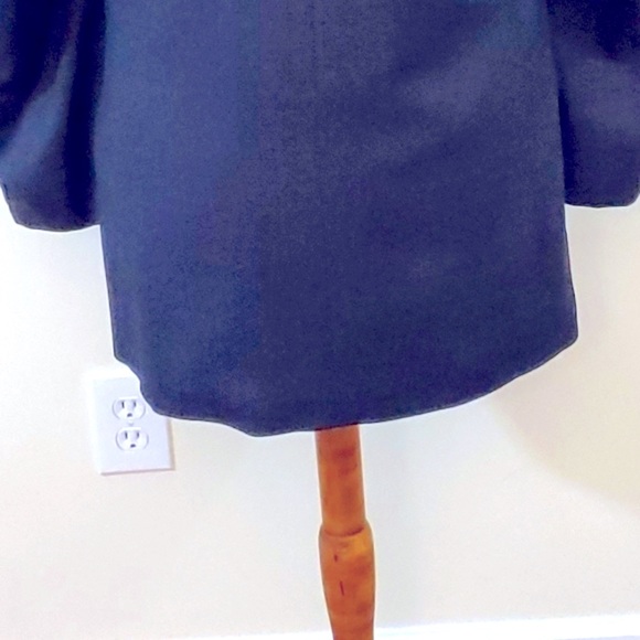 Giorgio Armani Sport Coat - Picture 5 of 8